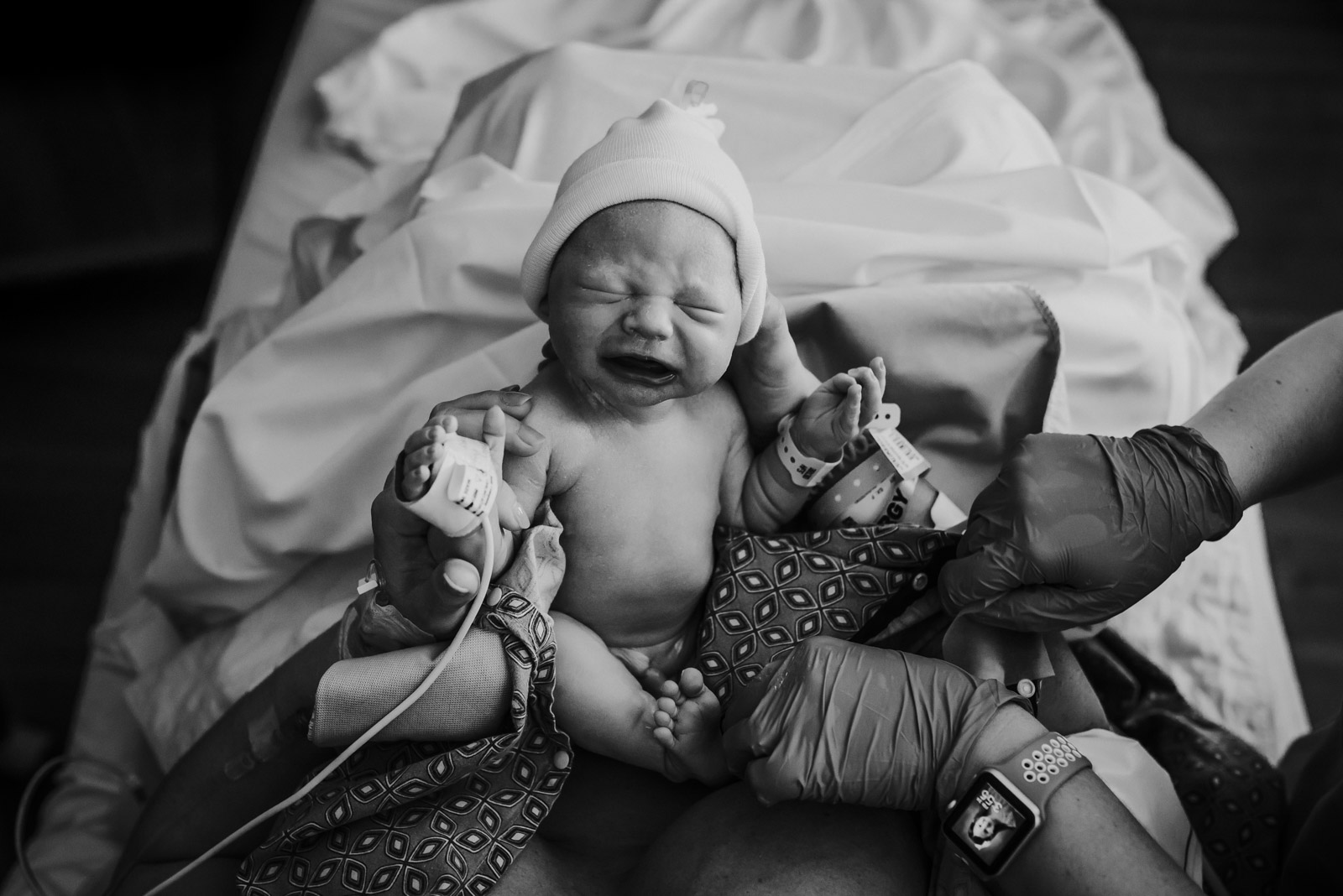 Birth-Photography-Jessica-Miles-15 Birth photo of brand new baby
