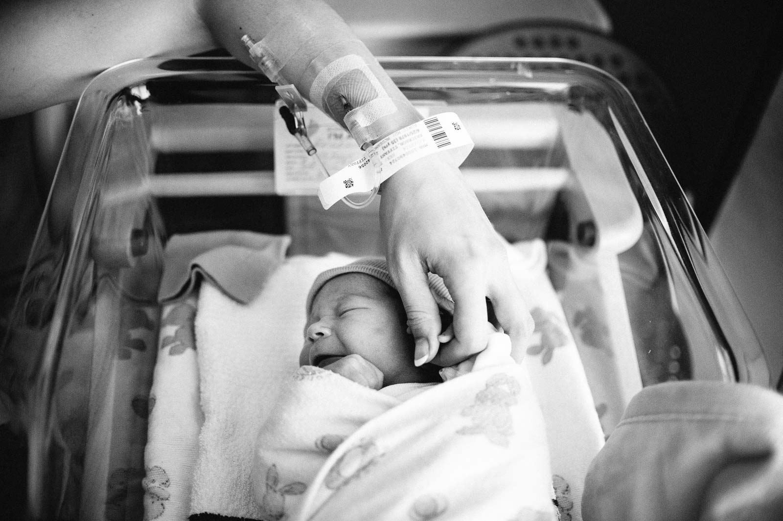 fresh-48-hospital-newborn-carrie-yuan-1