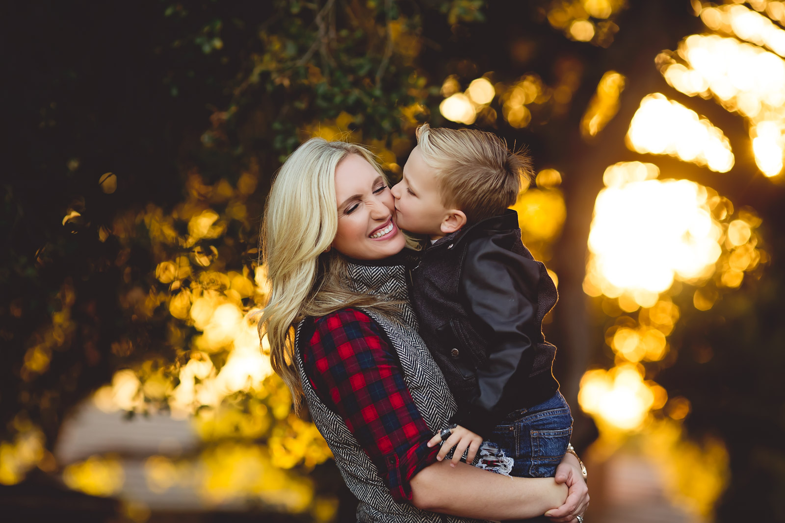I've offered all kinds of photo mini sessions. Over the years, I've learned how to make these sessions as efficient and easy as possible.