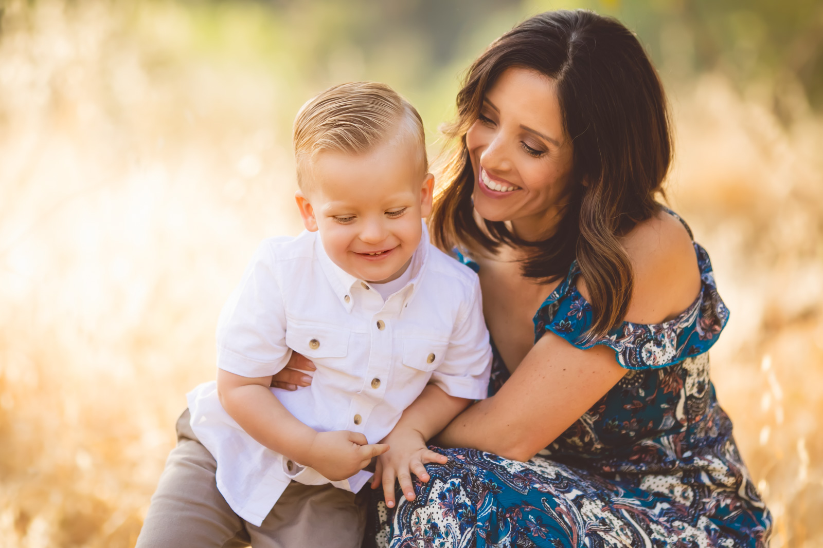 I've offered all kinds of photo mini sessions. Over the years, I've learned how to make these sessions as efficient and easy as possible.