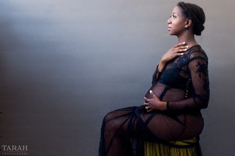 I have photographed countless expecting moms who are having babies later in life, their 30s and 40s. Here are my favorite tips. | Click Magazine
