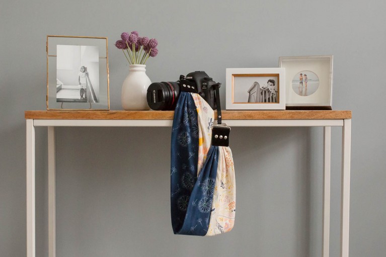 Click Pro review of a Capturing Couture scarf strap