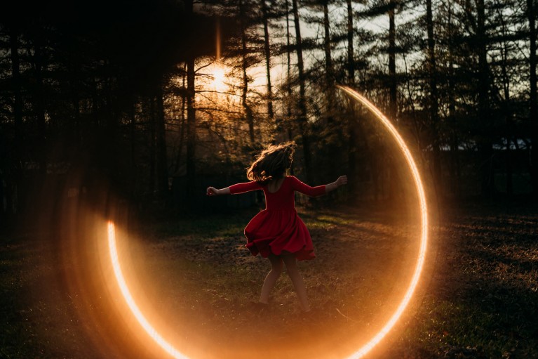 How to create a ring of fire in photos