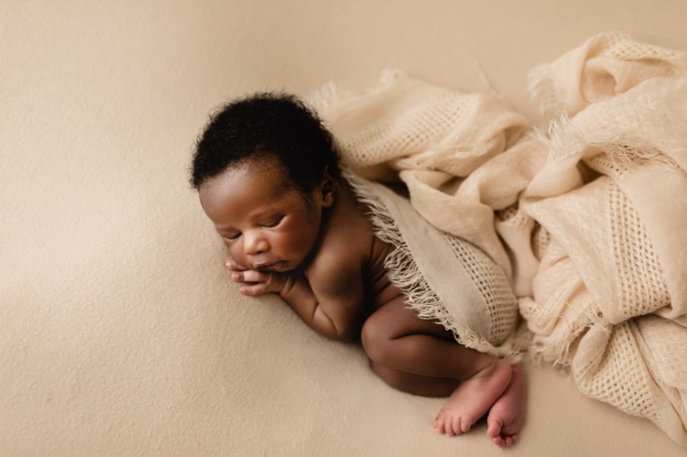 Newborn photography poses and tweaks