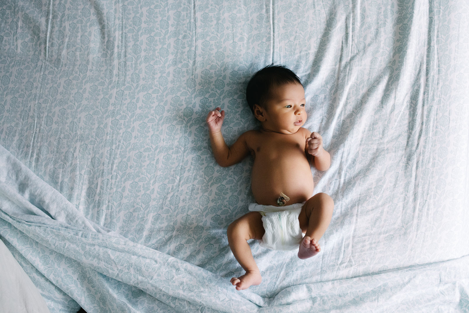 Tarah Beaven Photography-minimalism-newborn-7 Minimalism can maximize creativity for photographers