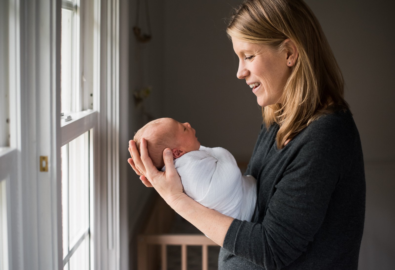 what-to-wear-newborn-photos-Katharine Vogel